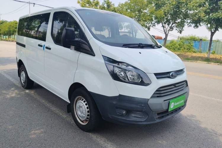 Used Ford Transit 2019 2.0T Gasoline Automatic Multi-Function Commercial Vehicle Short Wheelbase Low Roof 6-Seater China VI Standard Exterior 1
