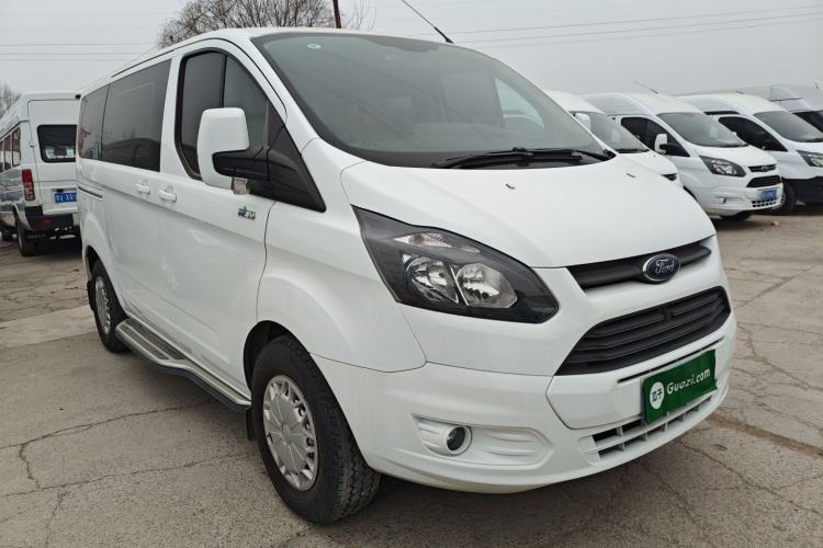 Used Ford Transit 2019 2.0T Diesel Commercial & Travel Short Wheelbase Low-Roof 7-Seater China VI Standard Exterior 2