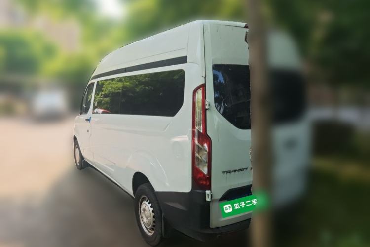 Used Ford Transit 2019 2.0T Gasoline Automatic Multi-Function Commercial Vehicle Mid-Roof 6-Seater China VI Standard Exterior 3