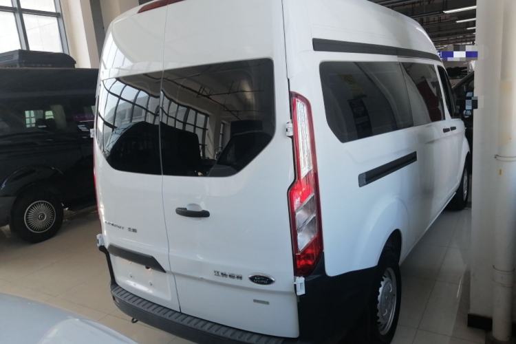 Used Ford Transit 2019 2.0T Gasoline Automatic Multi-Function Commercial Vehicle Mid-Roof 6-Seater China VI Standard Exterior 3