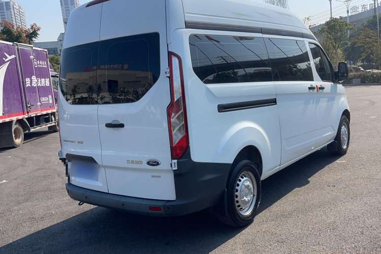 Used Ford Transit 2019 2.0T Gasoline Automatic Multi-Function Commercial Vehicle Mid-Roof 6-Seater China VI Standard Exterior 3