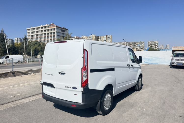 Used Ford Transit 2019 2.0T Diesel Van Short Wheelbase Low Roof 3-Seater China VI Standard Exterior 4