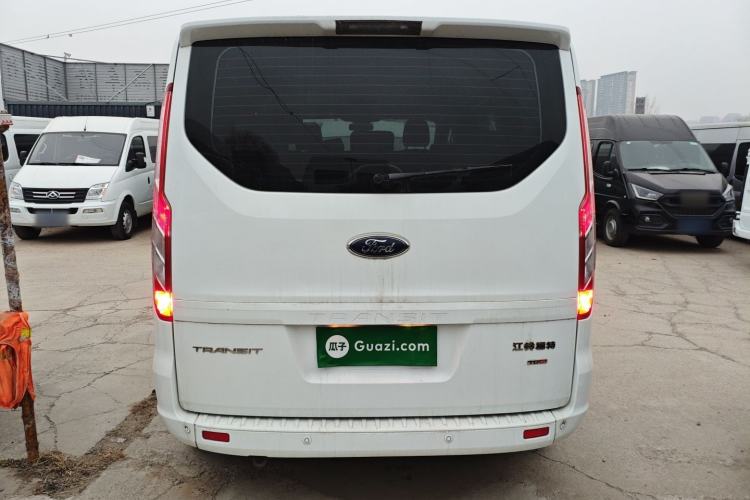 Used Ford Transit 2019 2.0T Diesel Commercial & Travel Short Wheelbase Low-Roof 7-Seater China VI Standard Exterior 4