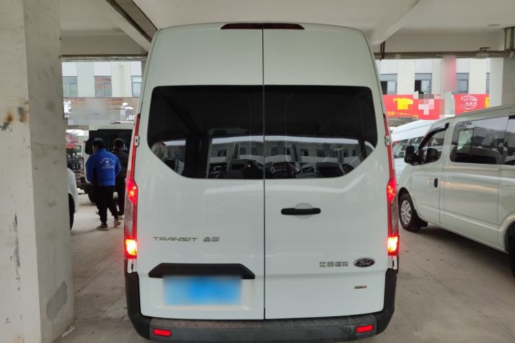 Used Ford Transit 2019 2.0T Diesel Multi-Purpose Commercial Vehicle Mid-Drive Mid-Roof 6-Seater China VI Standard Exterior 4
