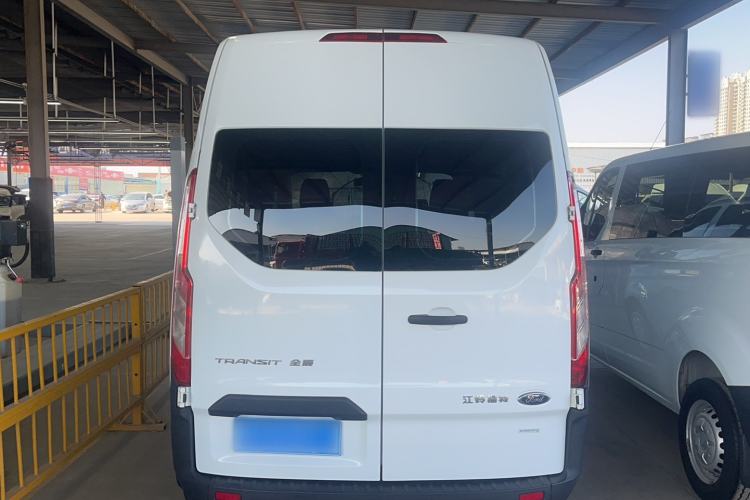 Used Ford Transit 2019 2.0T Gasoline Multi-Function Commercial Vehicle Short Wheelbase Mid-Roof 6-Seater China VI Standard Exterior 5