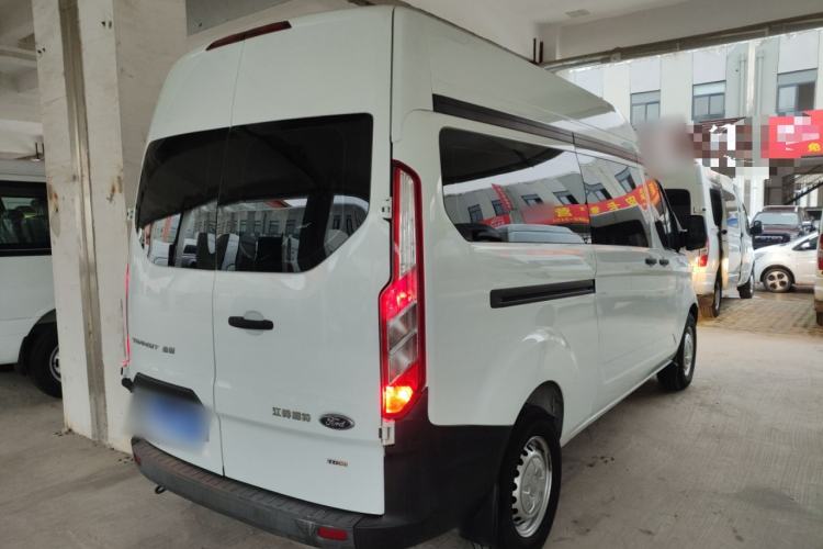 Used Ford Transit 2019 2.0T Diesel Multi-Purpose Commercial Vehicle Mid-Drive Mid-Roof 6-Seater China VI Standard Exterior 5