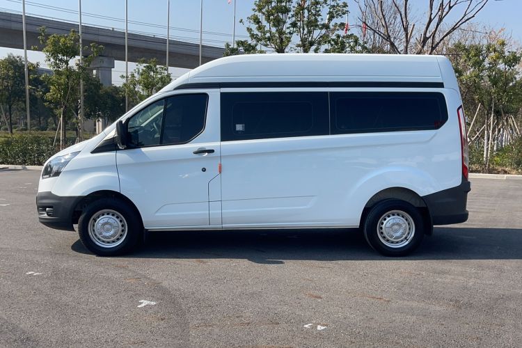 Used Ford Transit 2019 2.0T Gasoline Automatic Multi-Function Commercial Vehicle Mid-Roof 6-Seater China VI Standard Exterior 5