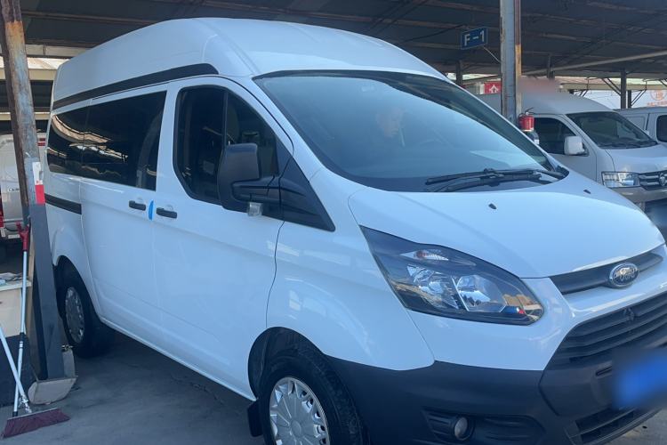 Used Ford Transit 2019 2.0T Gasoline Multi-Function Commercial Vehicle Short Wheelbase Mid-Roof 6-Seater China VI Standard Exterior 5