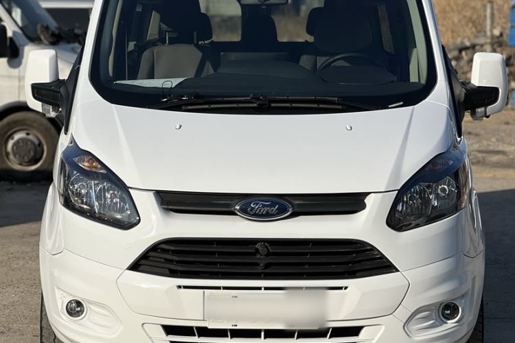 Used Ford Transit 2019 2.0T Gasoline Automatic Business & Travel Version Mid-Drive Mid-Roof 9-Seater China VI Standard Exterior 7