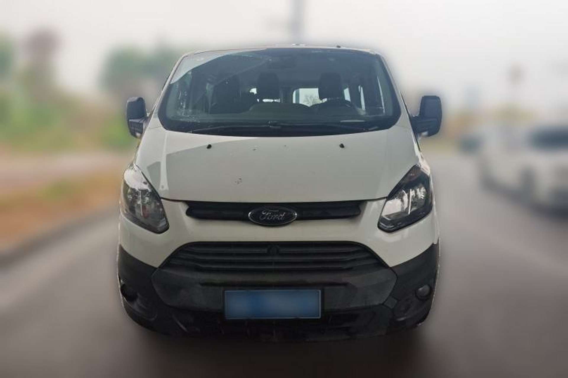 Used Ford Transit 2019 2.0T Diesel Multi-Purpose Commercial Vehicle Short Wheelbase Low Roof 6-Seater China VI Standard Front