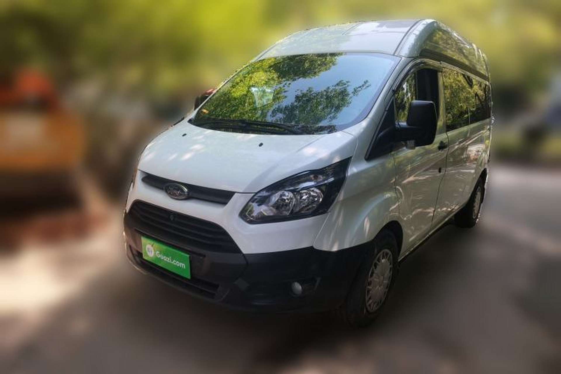 Used Ford Transit 2019 2.0T Diesel Multi-Purpose Commercial Vehicle Mid-Drive Mid-Roof 6-Seater China VI Standard Front Left 45 Deg