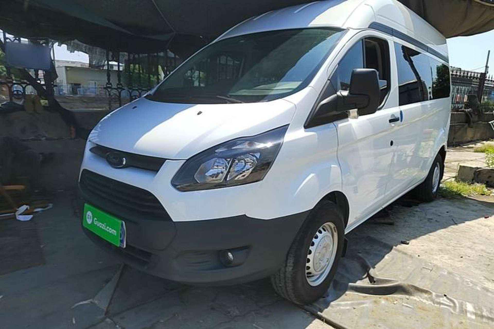Used Ford Transit 2019 2.0T Diesel Multi-Purpose Commercial Vehicle Mid-Drive Mid-Roof 6-Seater China VI Standard Front Left 45 Deg