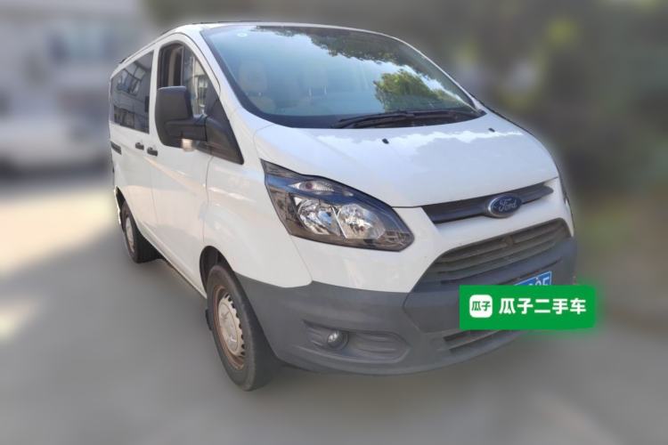 Used Ford Transit 2019 2.0T Gasoline Automatic Multi-Function Commercial Vehicle Short Wheelbase Low Roof 6-Seater China VI Standard Front Right 45 Deg