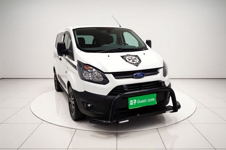 Used Ford Transit 2019 2.0T Diesel Multi-Purpose Commercial Vehicle Short Wheelbase Low Roof 6-Seater China VI Standard Front Right 45 Deg