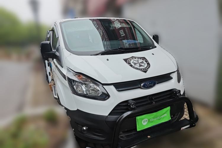 Used Ford Transit 2019 2.0T Diesel Multi-Purpose Commercial Vehicle Short Wheelbase Low Roof 6-Seater China VI Standard Front Right 45 Deg