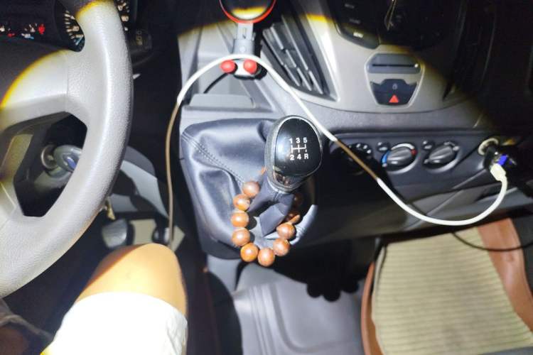 Used Ford Transit  Gear Lever
