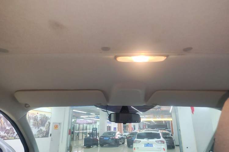 Used Ford Transit 2019 2.0T Gasoline Automatic Multi-Function Commercial Vehicle Short Wheelbase Low Roof 6-Seater China VI Standard Headliner