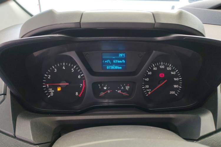 Used Ford Transit 2019 2.0T Gasoline Multi-Purpose Commercial Vehicle Short Wheelbase Low Roof 6-Seater China VI Standard Instrument Cluster