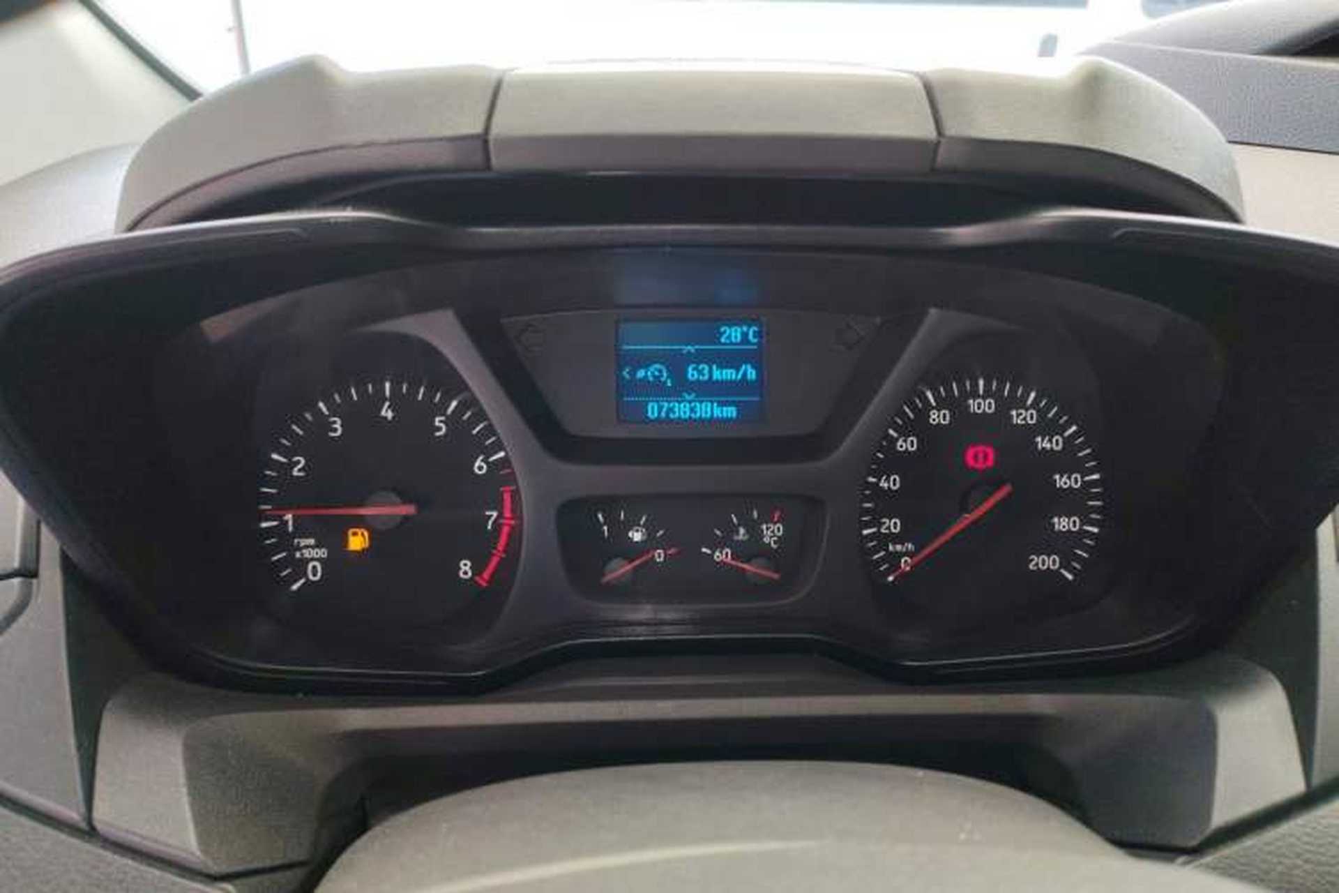 Used Ford Transit 2019 2.0T Gasoline Multi-Purpose Commercial Vehicle Short Wheelbase Low Roof 6-Seater China VI Standard Instrument Cluster