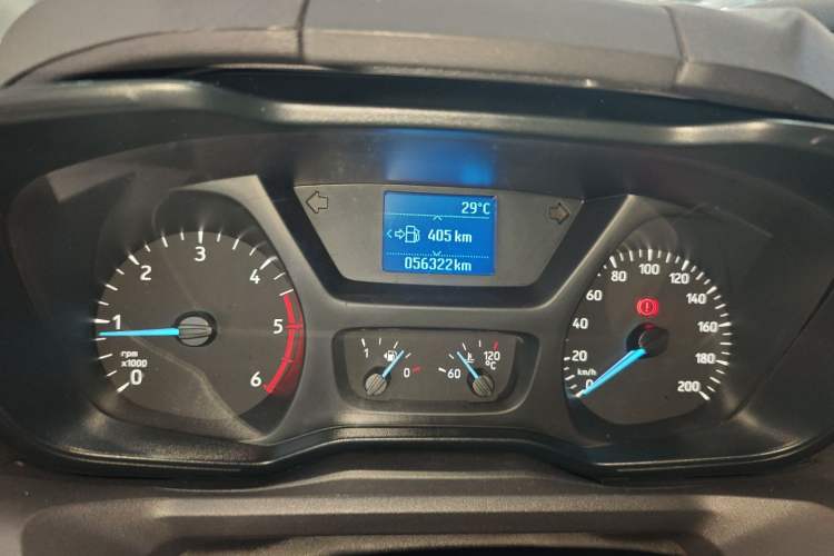 Used Ford Transit 2019 2.0T Diesel Multi-Purpose Commercial Vehicle Short Wheelbase Low Roof 6-Seater China VI Standard Instrument Cluster