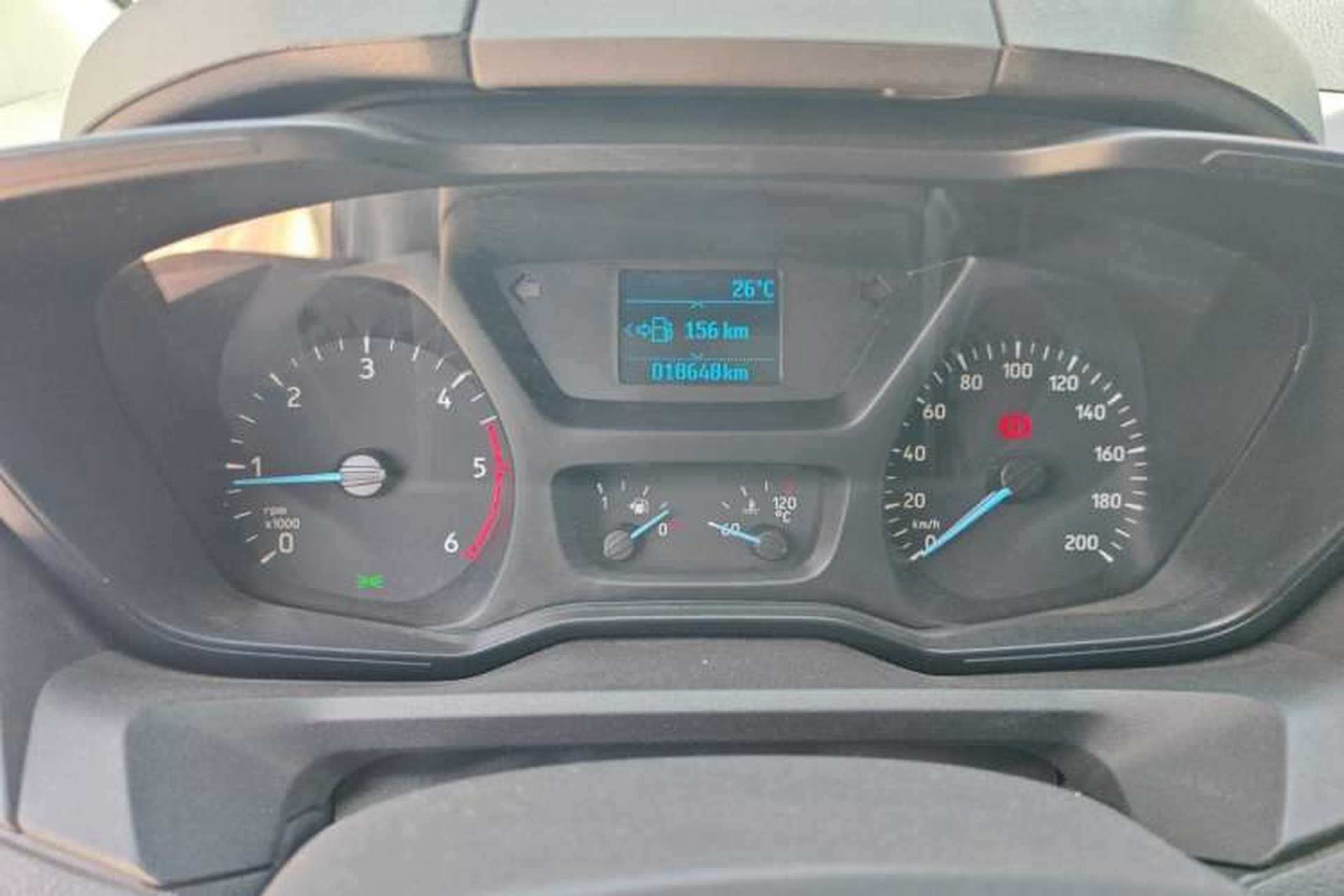 Used Ford Transit 2019 2.0T Diesel Multi-Purpose Commercial Vehicle Mid-Drive Mid-Roof 6-Seater China VI Standard Instrument Cluster