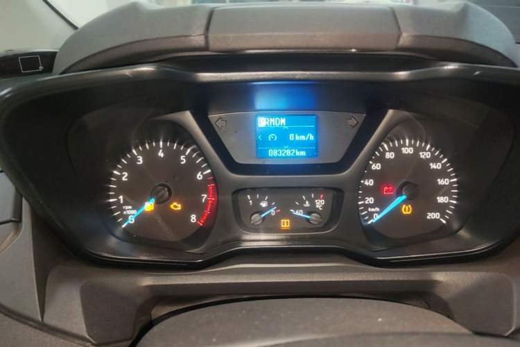 Used Ford Transit 2019 2.0T Gasoline Automatic Multi-Function Commercial Vehicle Short Wheelbase Low Roof 6-Seater China VI Standard Instrument Cluster