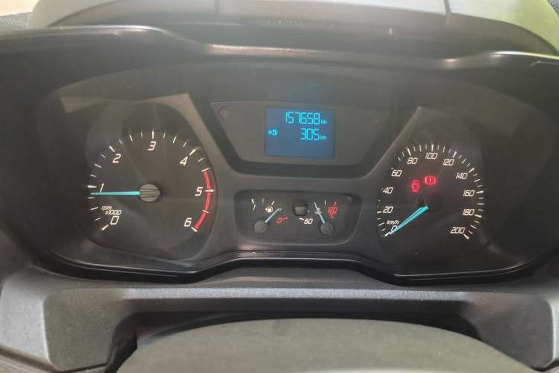 Used Ford Transit 2019 2.0T Diesel Multi-Purpose Commercial Vehicle Mid-Drive Mid-Roof 6-Seater China VI Standard Instrument Cluster