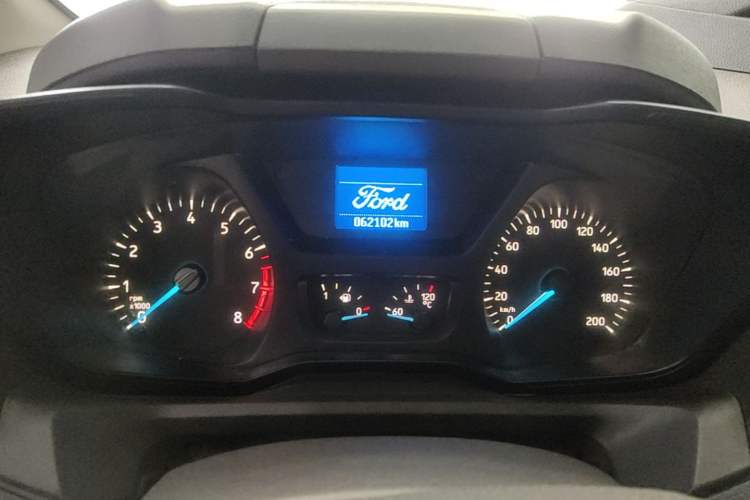 Used Ford Transit 2019 2.0T Gasoline Automatic Multi-Function Commercial Vehicle Short Wheelbase Low Roof 6-Seater China VI Standard Instrument Cluster