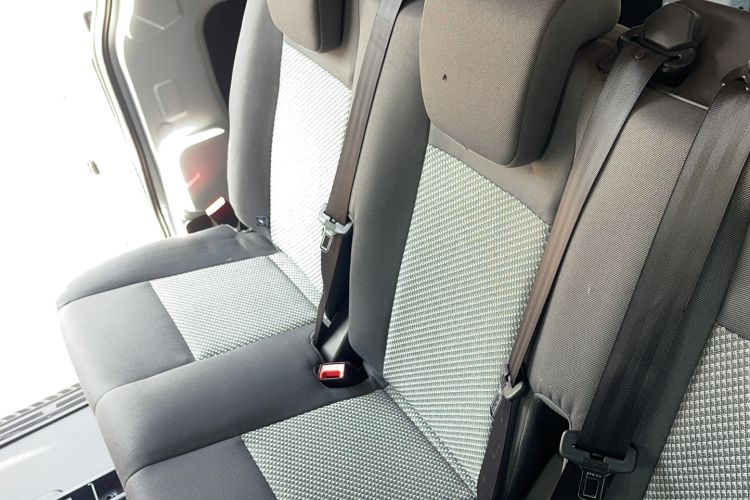 Used Ford Transit 2019 2.0T Gasoline Automatic Multi-Function Commercial Vehicle Mid-Roof 6-Seater China VI Standard Interior 1