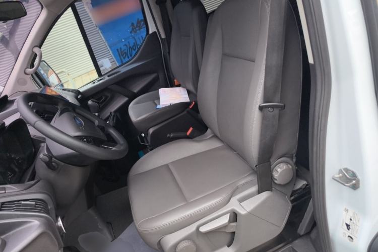 Used Ford Transit 2019 2.0T Diesel Business & Travel Mid-Drive Mid-Roof 7-Seater China VI Standard Left Front Seat