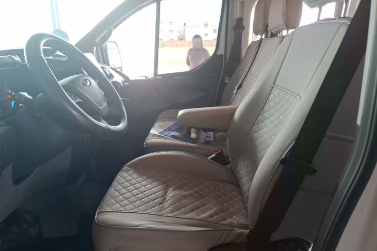 Used Ford Transit 2019 2.0T Diesel Multi-Purpose Commercial Vehicle Mid-Drive Mid-Roof 6-Seater China VI Standard Left Front Seat