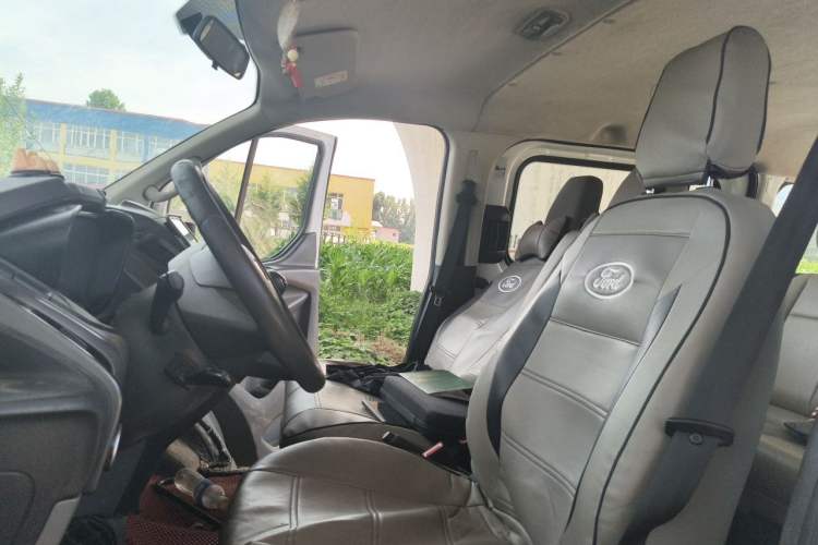 Used Ford Transit 2019 2.0T Diesel Multi-Purpose Commercial Vehicle Short Wheelbase Low Roof 6-Seater China VI Standard Left Front Seat