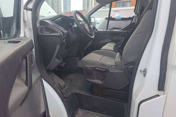 Used Ford Transit 2019 2.0T Diesel Multi-Purpose Commercial Vehicle Short Wheelbase Low Roof 6-Seater China VI Standard Left Front Seat