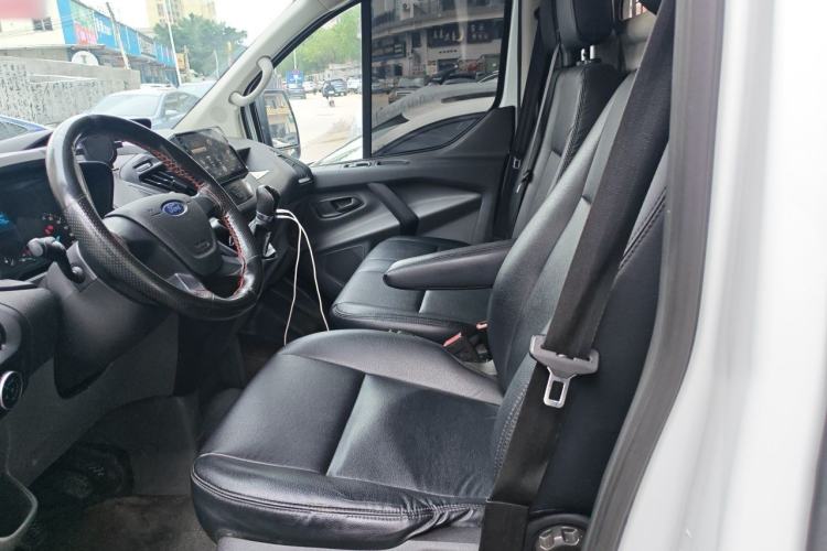 Used Ford Transit 2019 2.0T Diesel Van Mid-Chassis Mid-Roof 3-Seater China VI Standard Left Rear Seat
