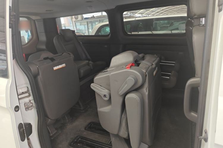 Used Ford Transit 2019 2.0T Gasoline Automatic Business & Travel Version Mid-Drive Mid-Roof 9-Seater China VI Standard Left Rear Seat