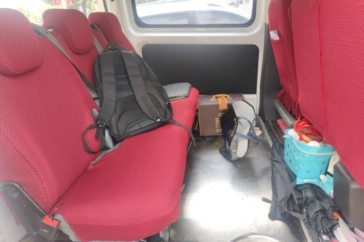 Used Ford Transit 2019 2.0T Diesel Multi-Purpose Commercial Vehicle Mid-Drive Mid-Roof 6-Seater China VI Standard Left Rear Seat