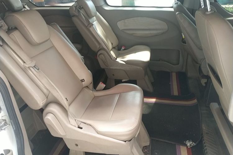 Used Ford Transit 2019 2.0T Diesel Commercial & Travel Short Wheelbase Low-Roof 7-Seater China VI Standard Left Rear Seat