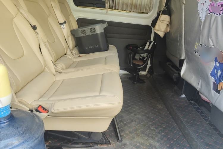 Used Ford Transit 2019 2.0T Diesel Multi-Purpose Commercial Vehicle Mid-Drive Mid-Roof 6-Seater China VI Standard Left Rear Seat