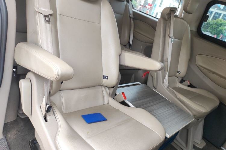 Used Ford Transit 2019 2.0T Diesel Commercial & Travel Short Wheelbase Low-Roof 7-Seater China VI Standard Left Rear Seat