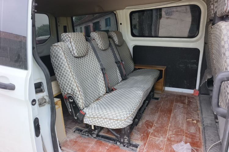 Used Ford Transit 2019 2.0T Diesel Multi-Purpose Commercial Vehicle Short Wheelbase Low Roof 6-Seater China VI Standard Left Rear Seat