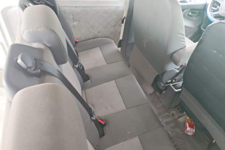 Used Ford Transit 2019 2.0T Diesel Multi-Purpose Commercial Vehicle Short Wheelbase Mid-Roof Design 6-Seater China VI Standard Left Rear Seat