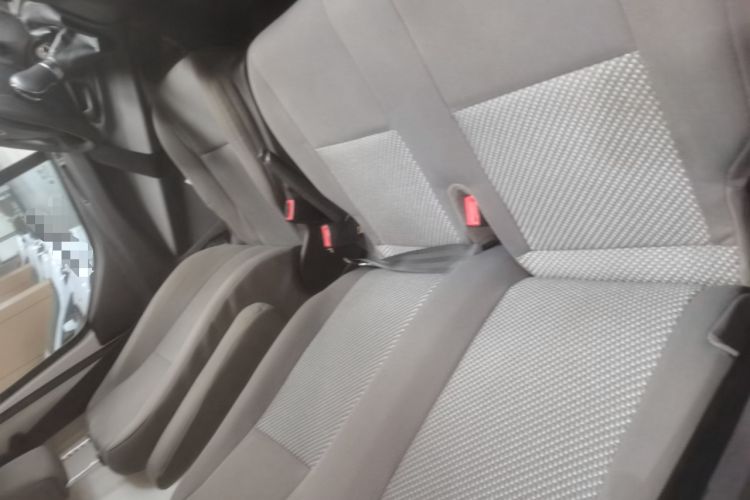 Used Ford Transit 2019 2.0T Diesel Van Mid-Chassis Mid-Roof 3-Seater China VI Standard Left Rear Seat
