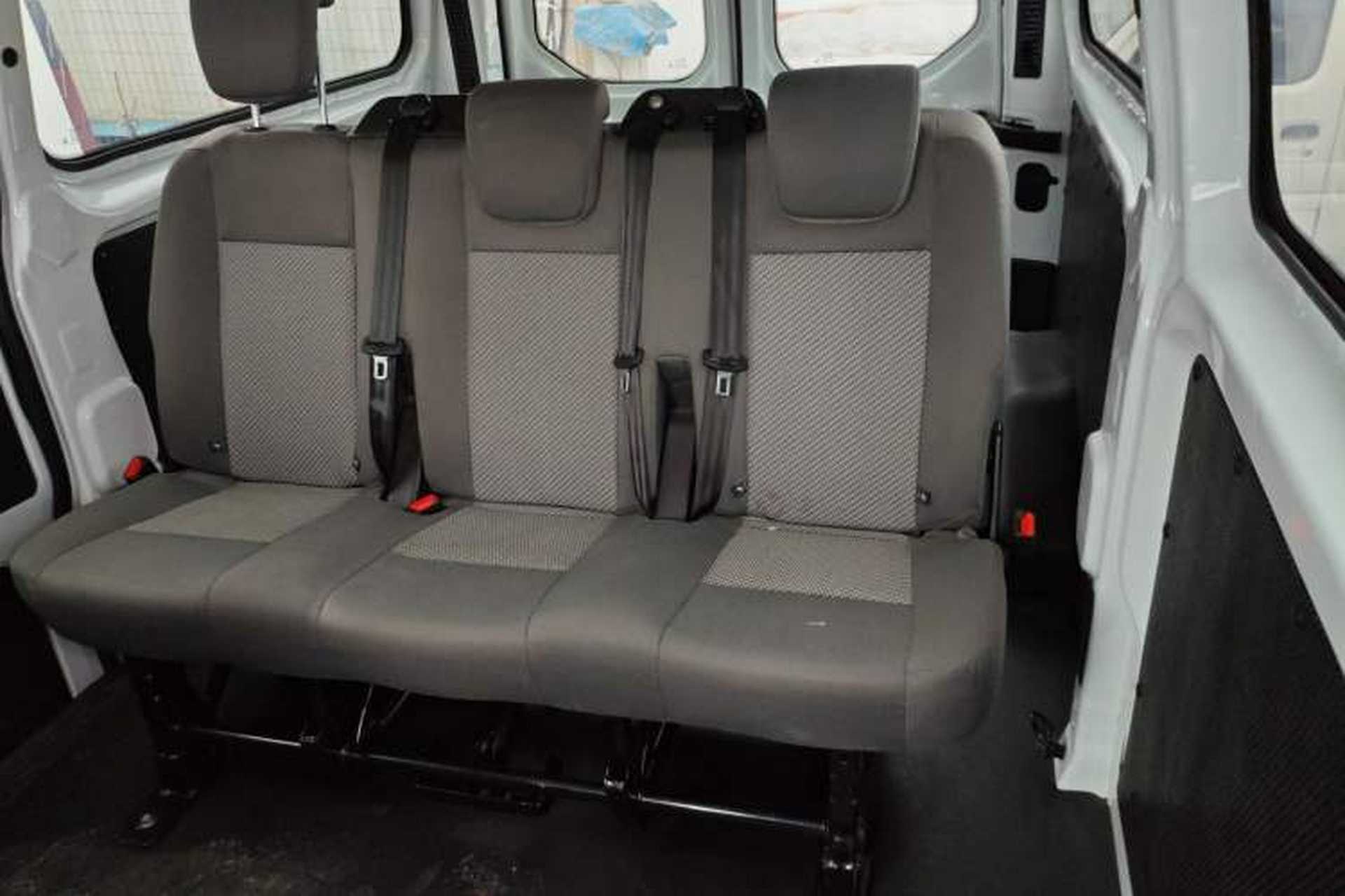 Used Ford Transit 2019 2.0T Diesel Multi-Purpose Commercial Vehicle Mid-Drive Mid-Roof 6-Seater China VI Standard Left Rear Seat