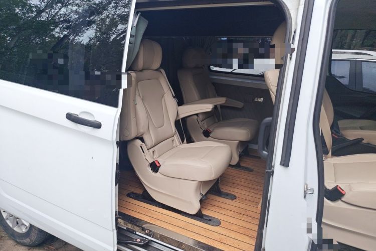 Used Ford Transit 2019 2.0T Diesel Multi-Purpose Commercial Vehicle Mid-Drive Mid-Roof 6-Seater China VI Standard Left Rear Seat