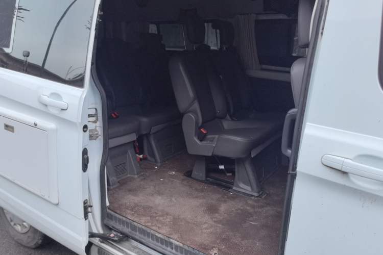 Used Ford Transit 2019 2.0T Gasoline Automatic Business & Travel Version Mid-Drive Mid-Roof 8-Seater China VI Standard Left Rear Seat