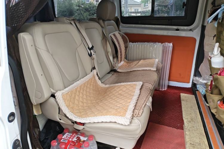 Used Ford Transit 2019 2.0T Diesel Multi-Purpose Commercial Vehicle Short Wheelbase Mid-Roof Design 6-Seater China VI Standard Left Rear Seat