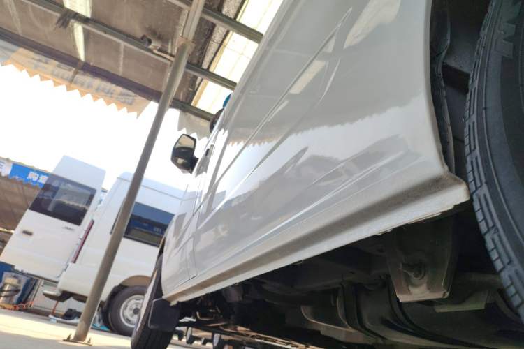 Used Ford Transit 2019 2.0T Gasoline Multi-Purpose Commercial Vehicle Short Wheelbase Low Roof 6-Seater China VI Standard Left Side Sill