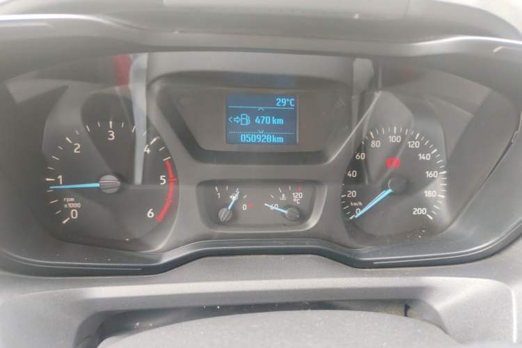 Used Ford Transit 2019 2.0T Diesel Multi-Purpose Commercial Vehicle Mid-Drive Mid-Roof 6-Seater China VI Standard Odometer Close Up