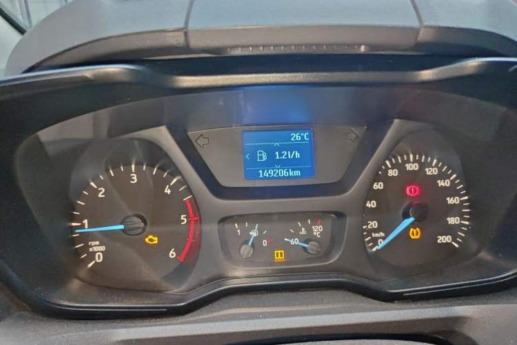 Used Ford Transit 2019 2.0T Diesel Multi-Purpose Commercial Vehicle Short Wheelbase Low Roof 6-Seater China VI Standard Odometer Close Up