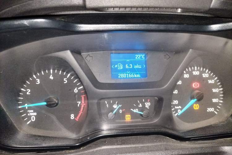 Used Ford Transit 2019 2.0T Gasoline Multi-Purpose Commercial Vehicle Mid-Drive Mid-Roof 6-Seater China VI Standard Odometer Close Up